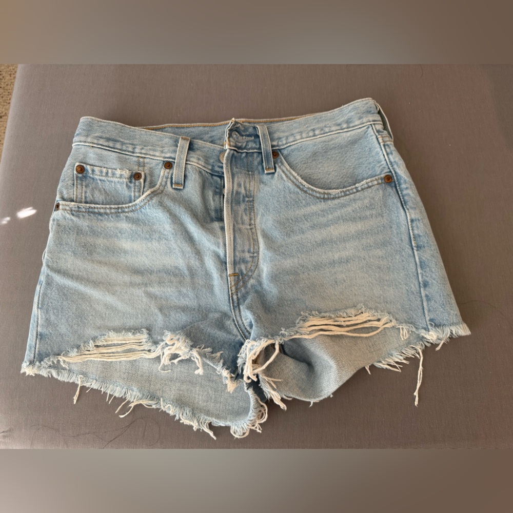 ❌Sold ❌Levi's Light Blue Jean Shorts 27 - Picture 4 of 5